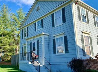 10926 Mission Ridge Dr, Manassas, VA 20109