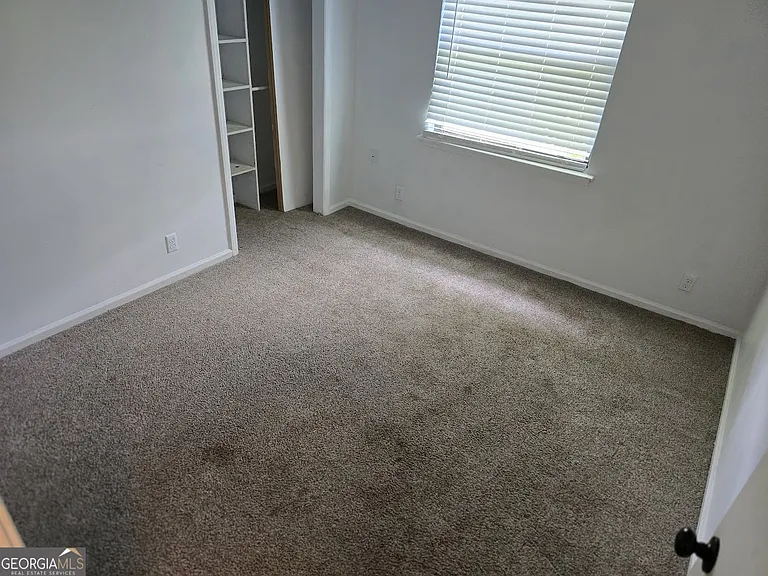 1001 Regal Rd — Photo 32