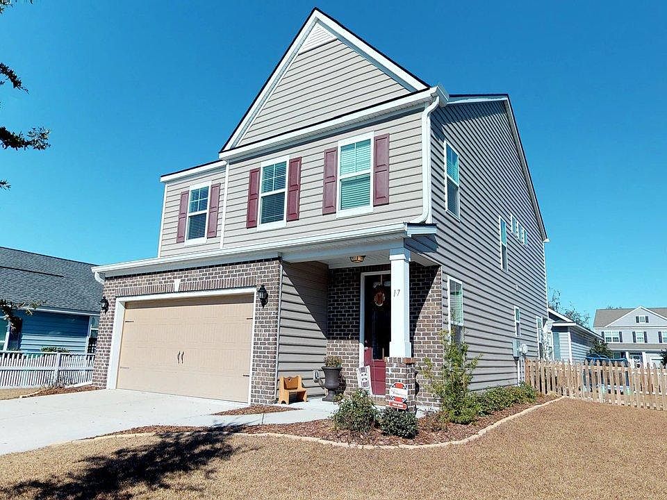 2nd image of 17 Bradford Ct