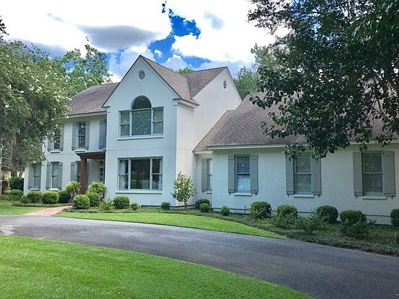 2nd image of 781 Lake Laurie Dr