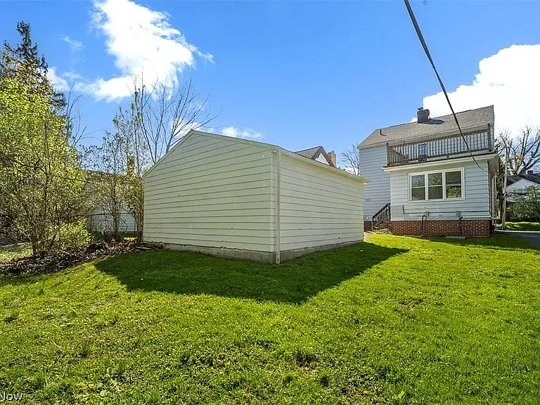 Woodridge Rd — Photo 24