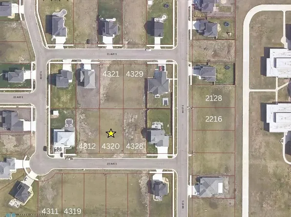 4320 23rd Ave S, Moorhead, MN 56560