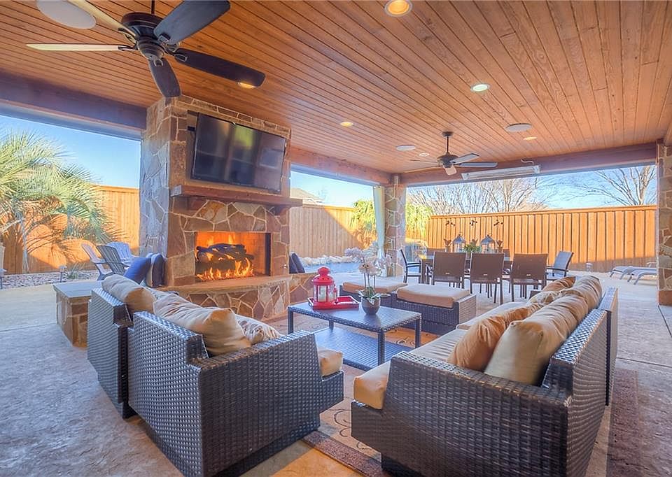 1st image of 11647 Lucca Ln