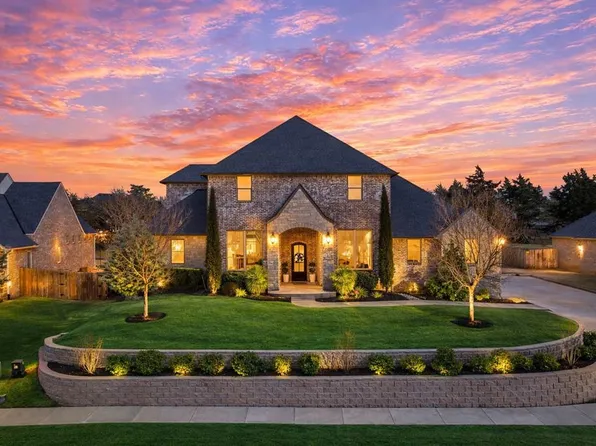 5100 Isle Bridge Ct, Edmond, OK 73034