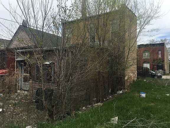 4th image of 2723 W Jackson Blvd
