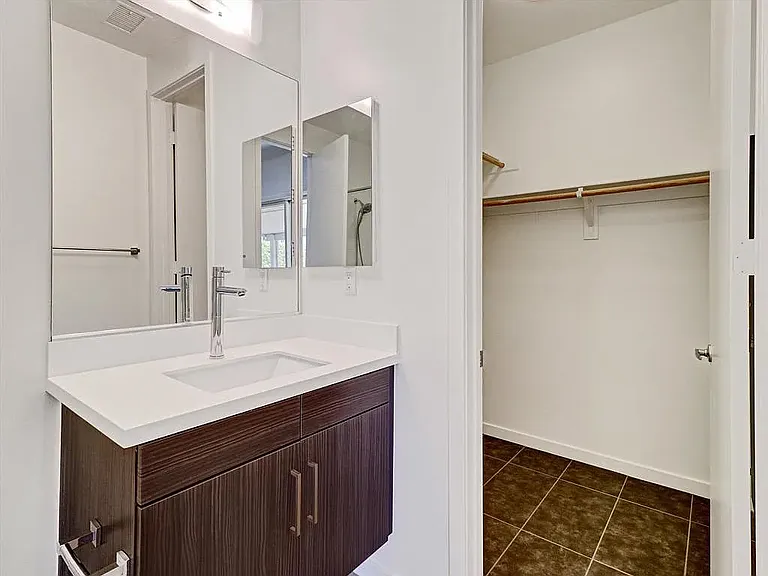 1702 Sienna Ct — Photo 13