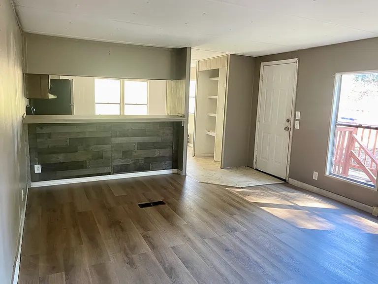 3095 Mobley Bridge Rd — Photo 4
