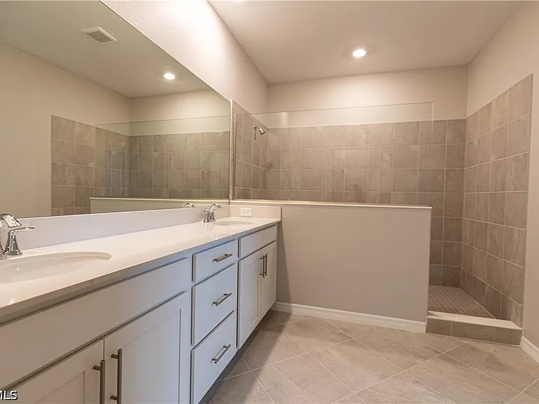 15908 Green Acres Ave #4421 — Photo 10