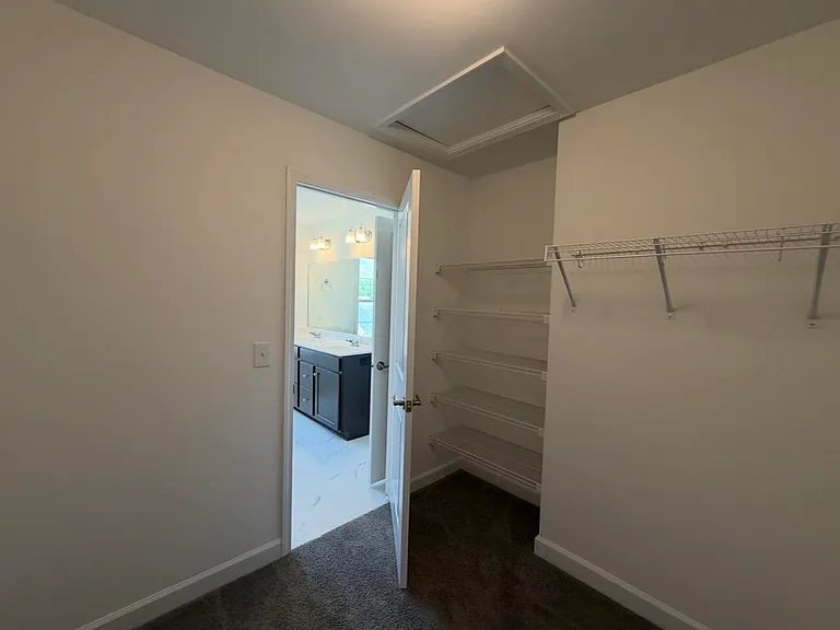 1073 Balsam — Photo 47