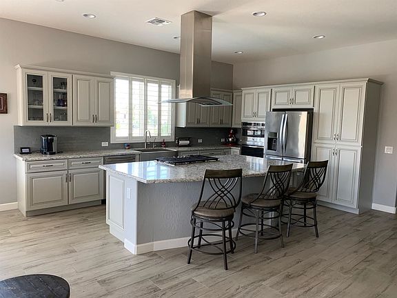 5th image of 36054 N Stoneware Dr