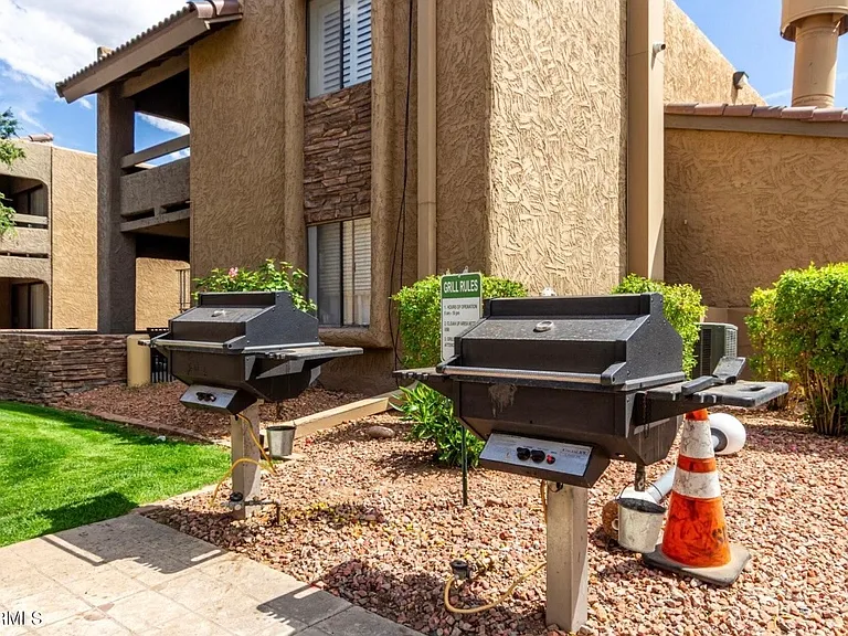 3825 E Camelback Rd #166 — Photo 31