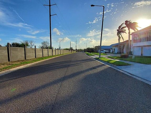 2nd image of 5613 Wild Bird Ln