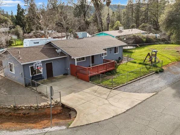 17741 Toyon Ave, Shasta Lake, CA 96019