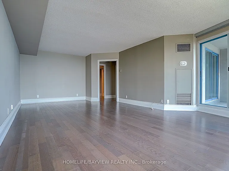 99 Harbour Sq #3108 — Photo 25