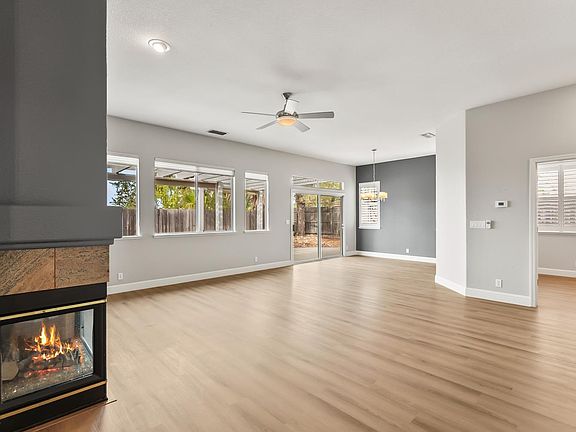 5th image of 1033 Halidon Way