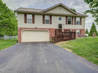115 Maple Ridge Dr, Jonesborough, TN 37659