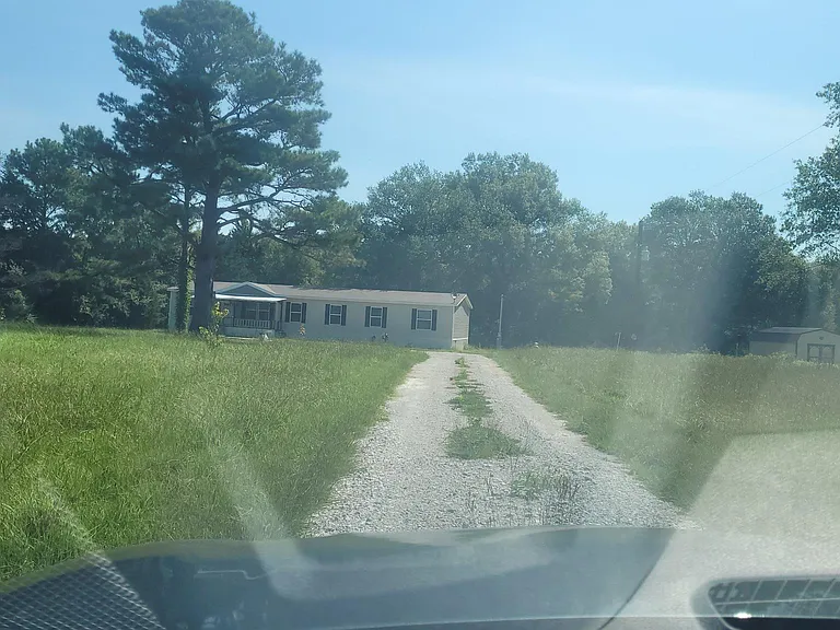 1004 County Road 2140 — Photo 10