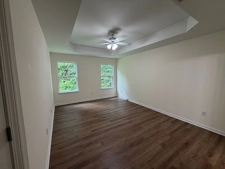 161-163 Melody Ln NW — Photo 15