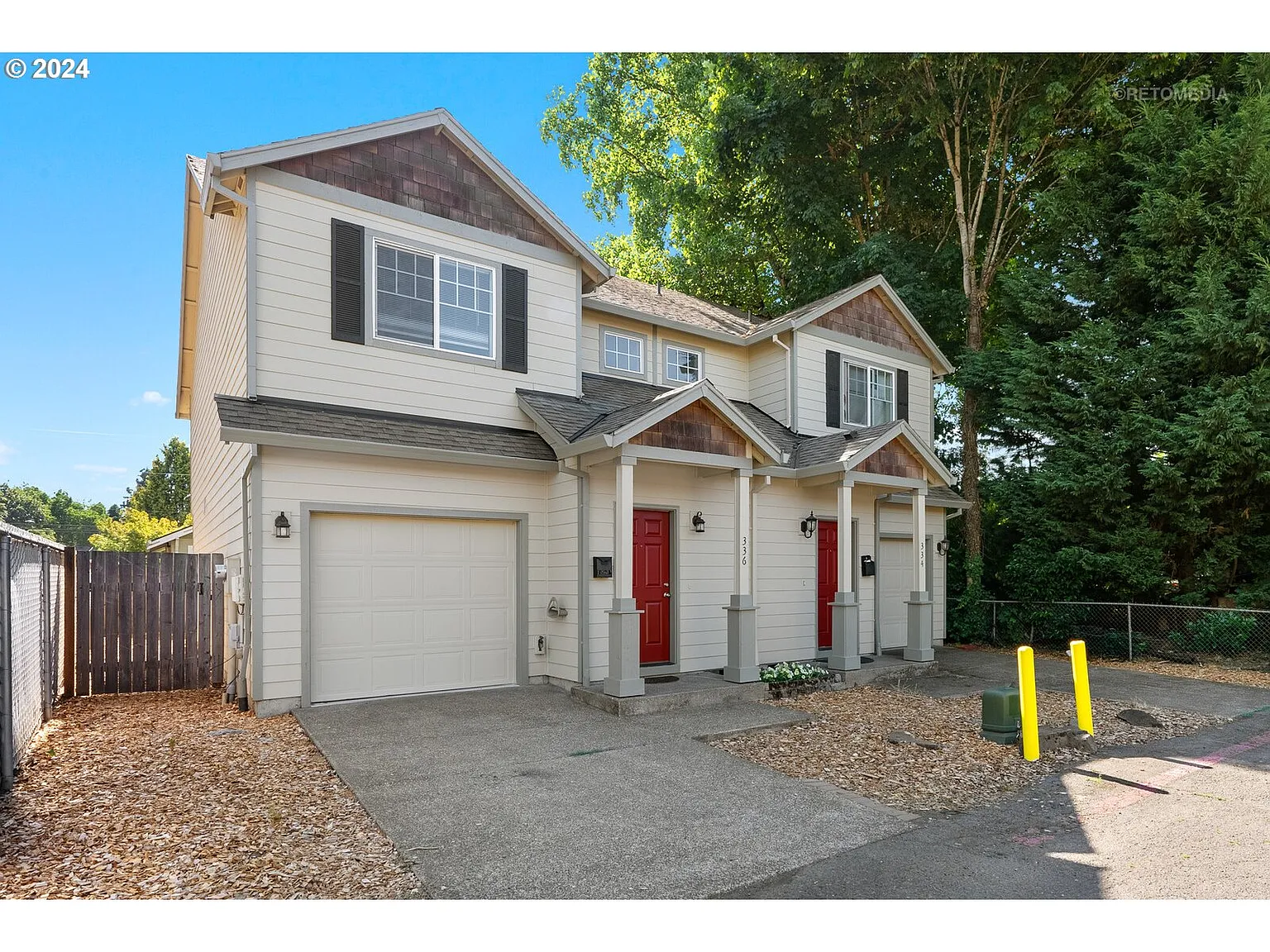 336 NW Ford Ln photo 1