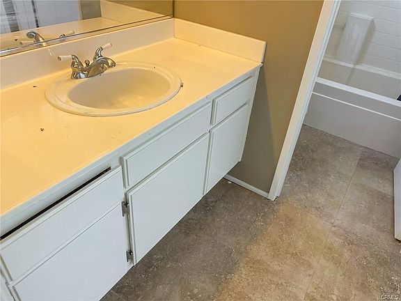 4th image of 42107 Quail Run Way