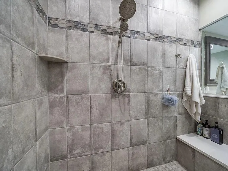 775 Howard St — Photo 19
