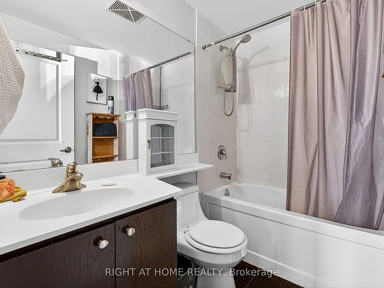 50 Absolute Ave #3806 — Photo 12