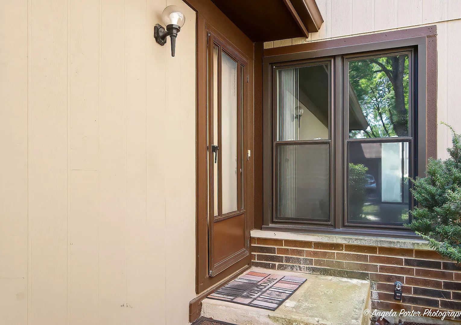 3 bed, 2.5 bath, 1407 sqft, $2,990 — Photo 2