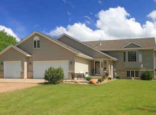 2286 E 185th St, Jordan, MN 55352