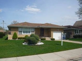 4527 N Forestview Ave, Chicago, IL