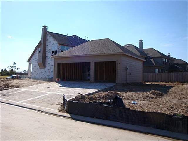 2nd image of 5502 Tyler Park Ln