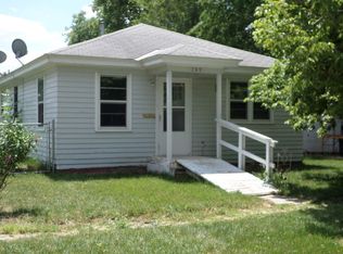 209 W 8th St, Grand Island, NE 68801