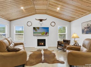 295 Private Road 1511, Bandera, TX 78003
