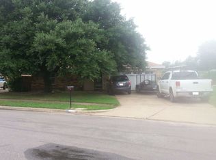 5809 Newman Dr, North Richland Hills, TX 76180