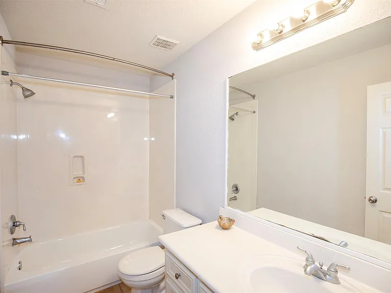 2213 Jernigan Frd — Photo 33