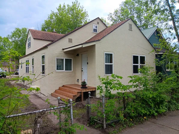 221 W 4th Ave, Keewatin, MN 55753