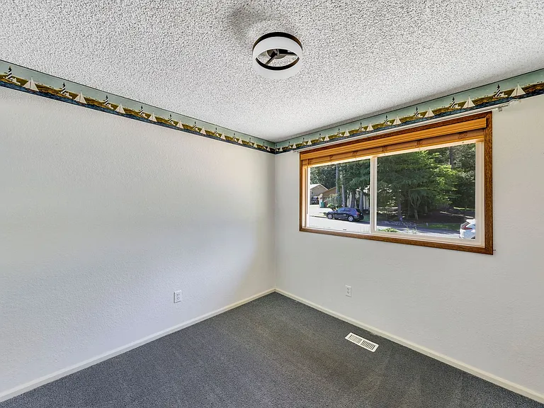 6127 Parkside Dr — Photo 9