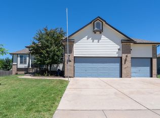 1842 S Goebel St, Wichita, KS 67207