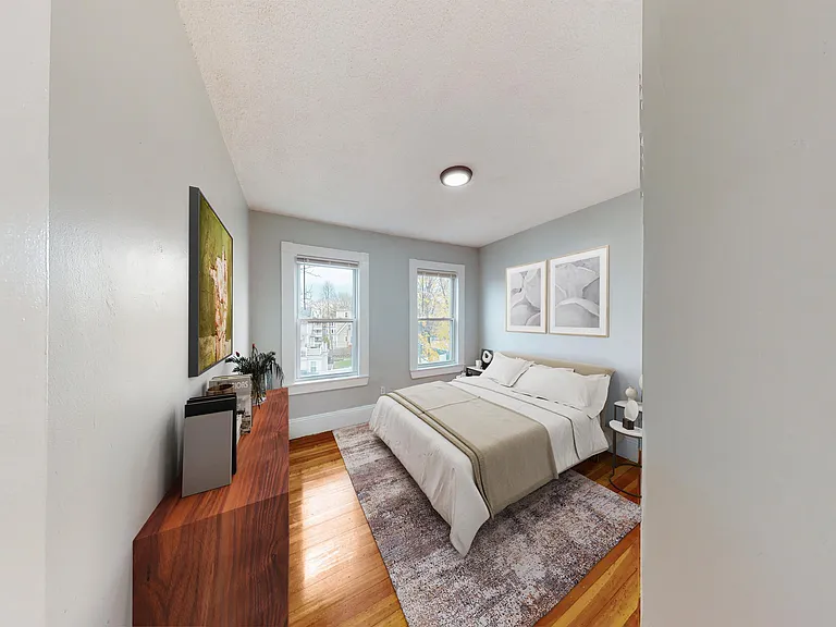 110 Howland St #3 — Photo 3