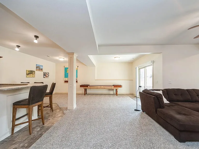 16035 Northpark Dr — Photo 15