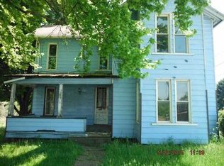 2602 Leesburg Grove City Rd, Volant, PA 16156