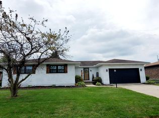 1325 Gardena Ct, Springfield, OH 45503