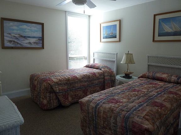 2nd image of 1175 N Beachview Dr #186