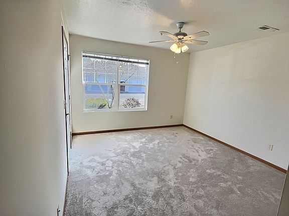 4th image of 335 Gail Ave NE