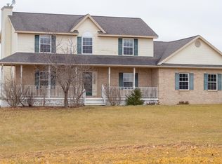 6121 W Centerline Rd, Saint Johns, MI 48879