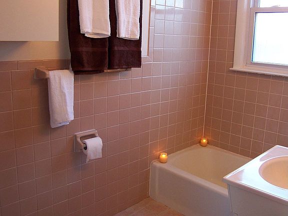 Standard Bathroom