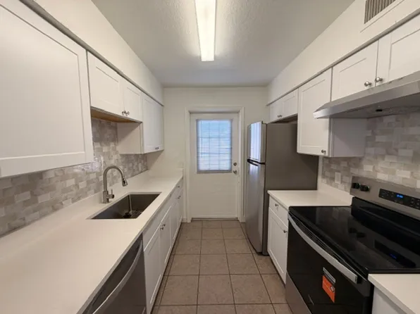Desert Diamond, 2266 W Ella St APT 106, Mesa, AZ 85201