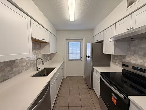 Floor plan 106