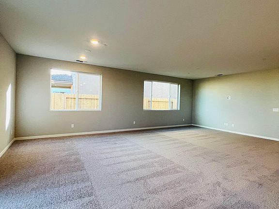 3rd image of 108 Tortosa Ct