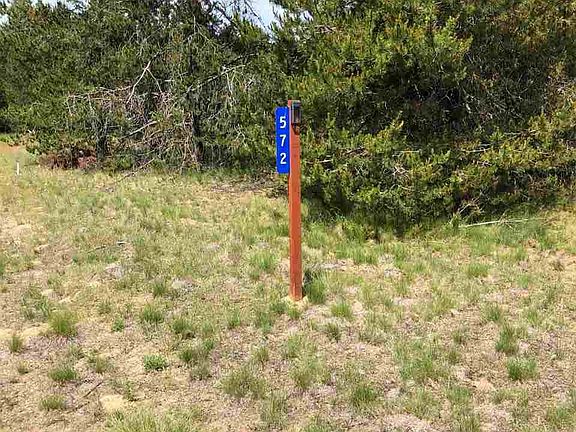 2nd image of 572 Clear Creek Dr