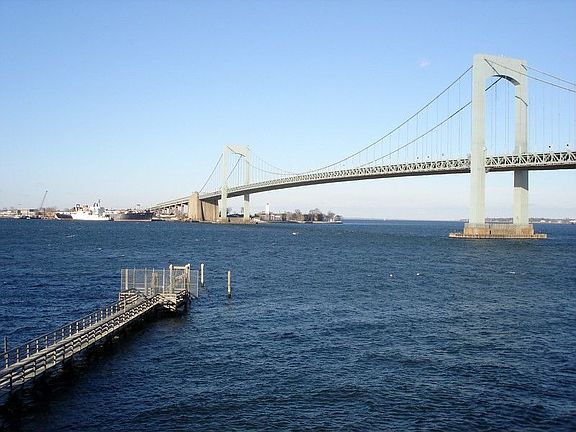3rd image of 166-25 Powells Cove Blvd APT 16F